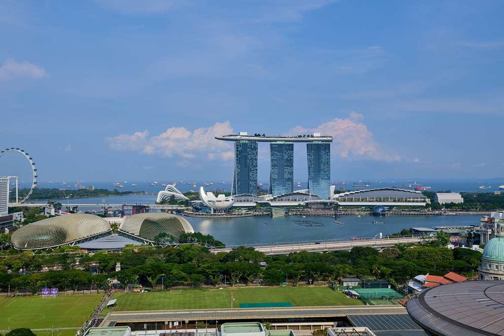 Peninsula Excelsior Singapore, A Wyndham Hotel Exterior photo